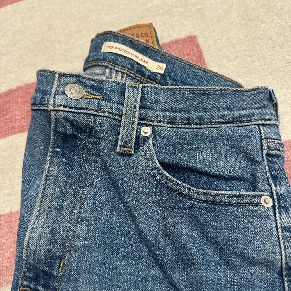 Levi's Blue High Waisted Jeans